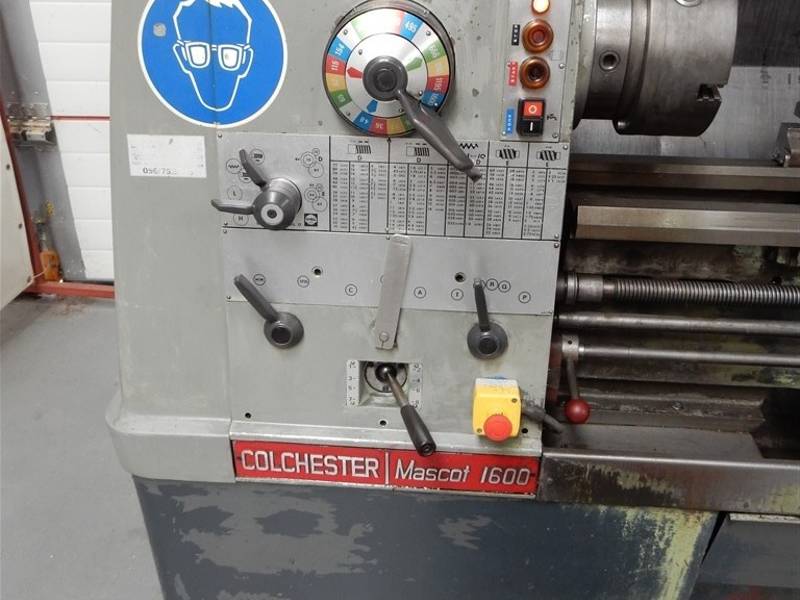 For sale Used Lathe Colchester Mascot 1600